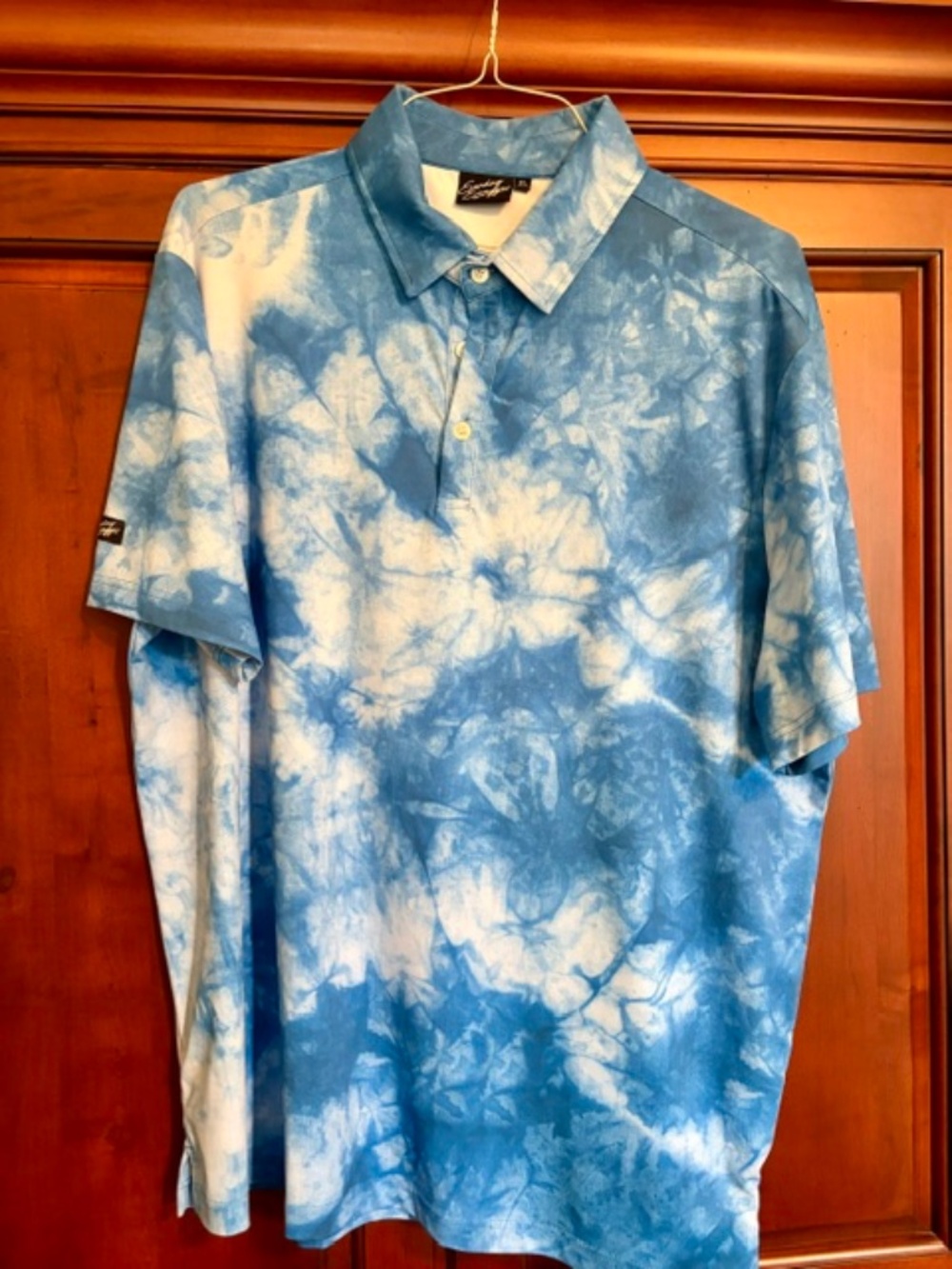 Sunday Swagger Men's Blue and White Garment Dyed Polo XL Like New